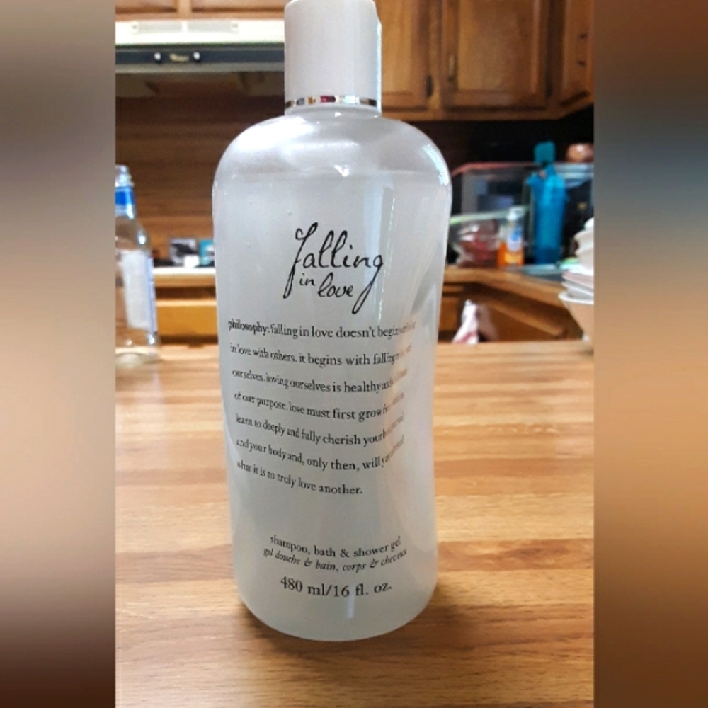 Philosophy Falling in Love 16oz Shampoo Bath Shower Gel New Sealed